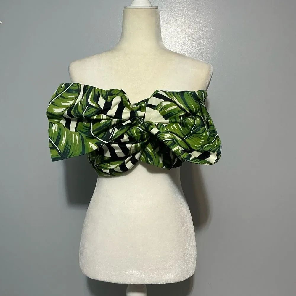 RED CARTER SEXY PRINTED PERTH TIE FRONT CROPPED SCUBA TOP Sz L NWT